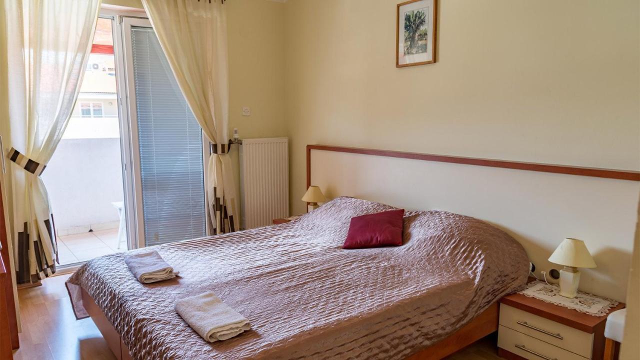 Pag Marina Rooms & Apartment 외부 사진