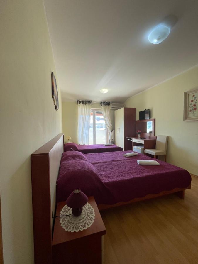 Pag Marina Rooms & Apartment 외부 사진