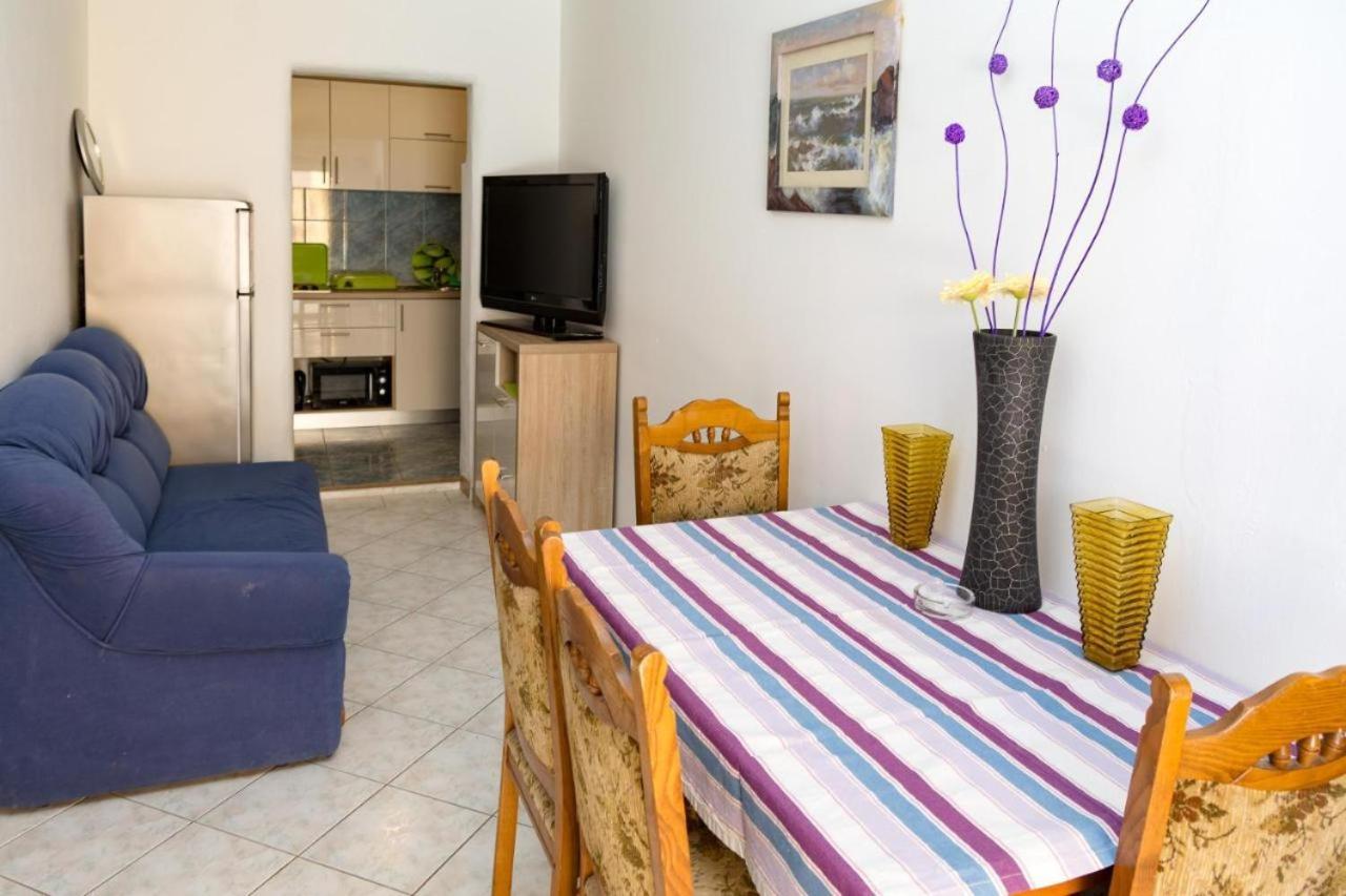 Pag Marina Rooms & Apartment 외부 사진