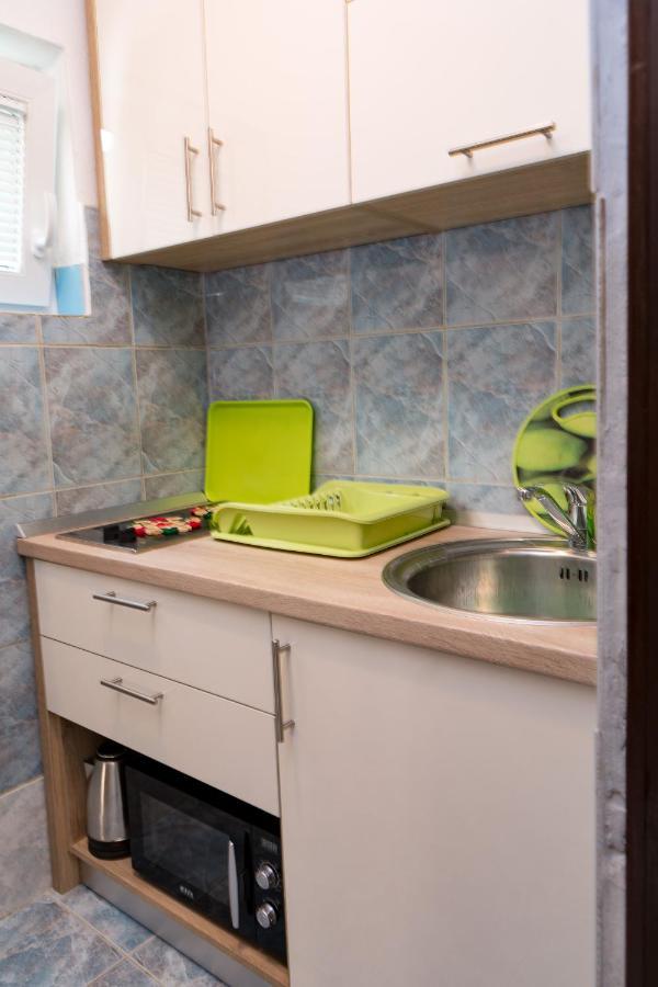 Pag Marina Rooms & Apartment 외부 사진
